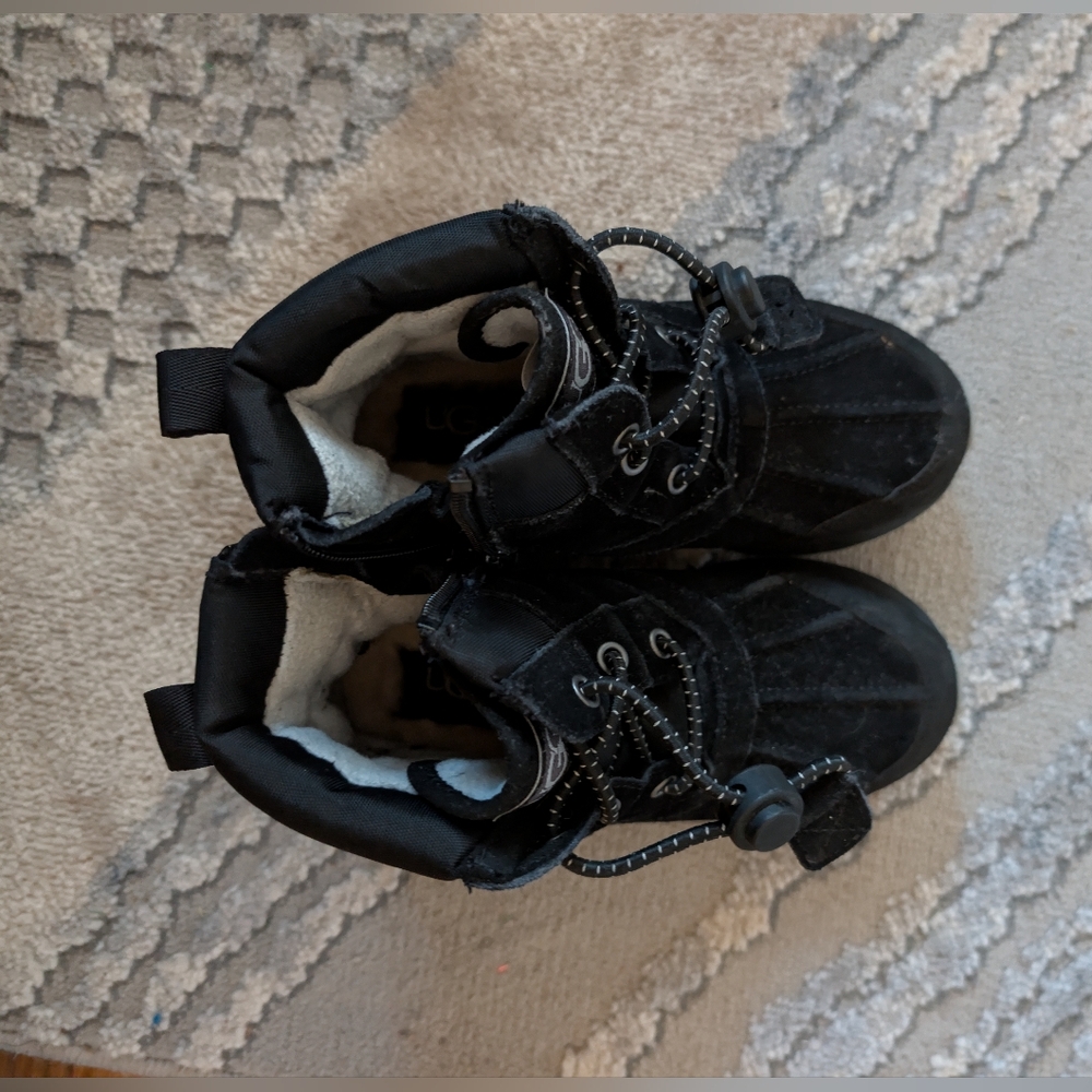 UGG Kids 11 Black Waterproof Winter Boots - Picture 4 of 13